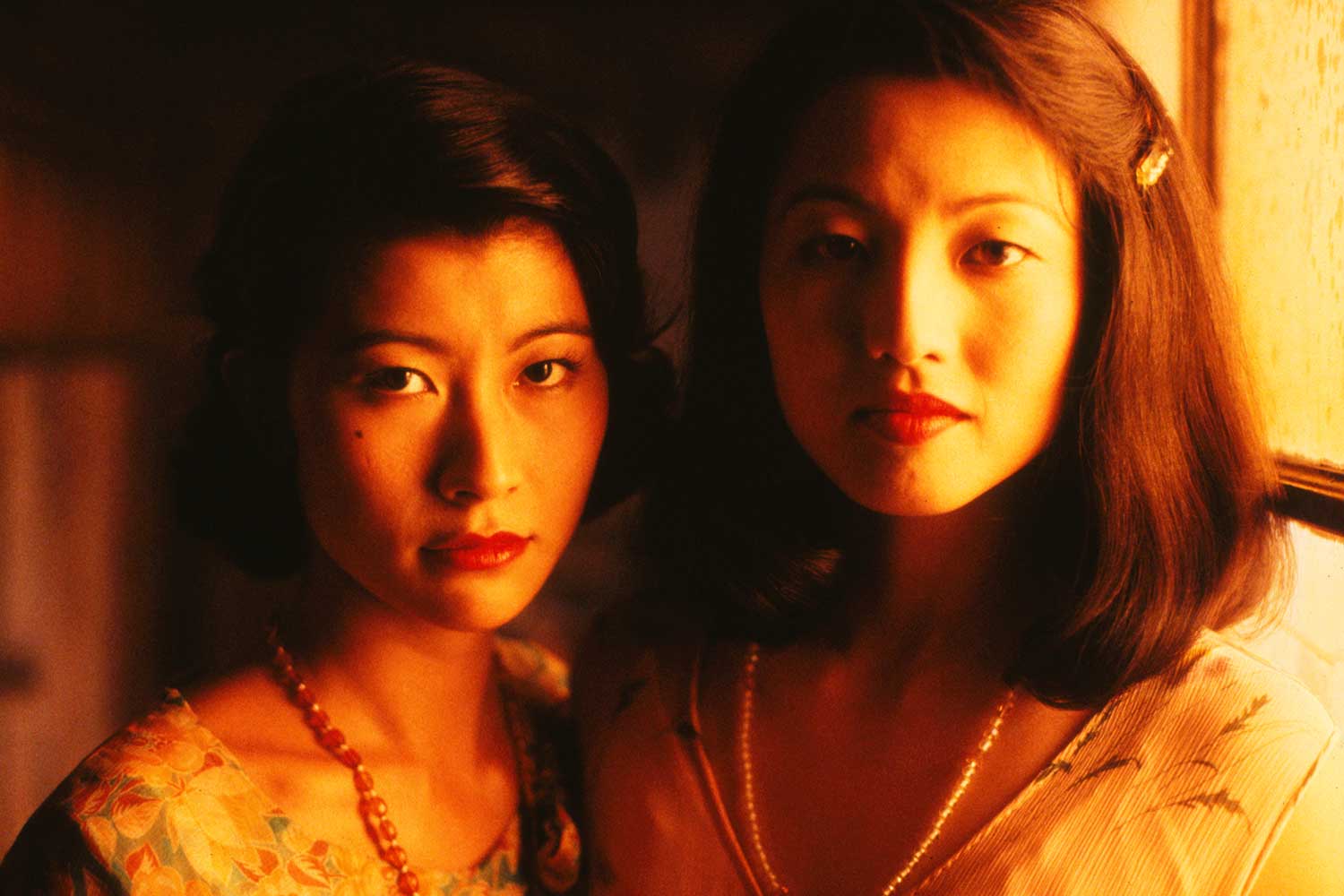 Akemi Nishino and Tamlyn Tomita in scene from Come See The Paradise