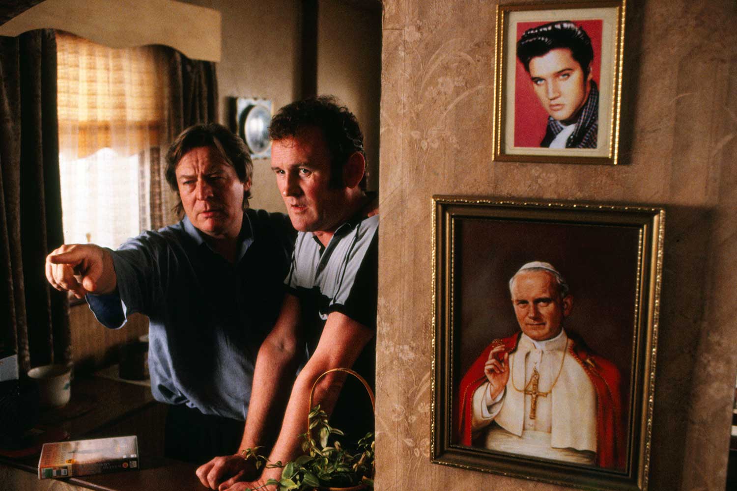 Alan Parker, Com Meaney, Pope John II, Elvis, from film The Commitments